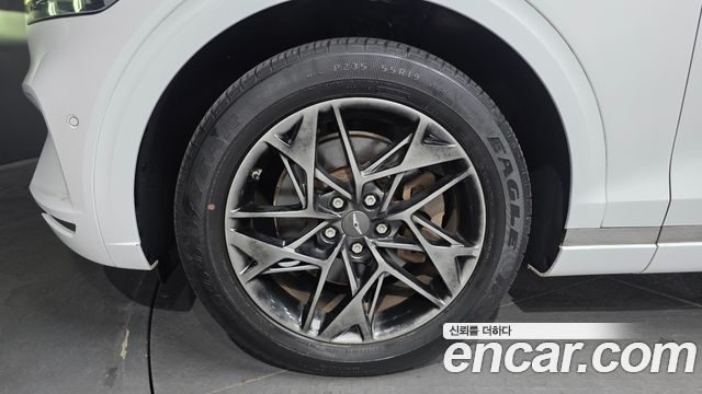 Genesis GV70 из Кореи Encar