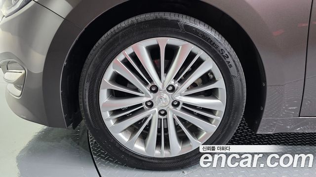 Hyundai Aslan из Кореи Encar