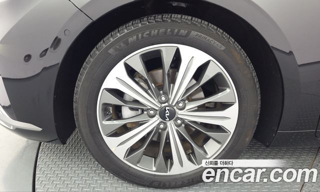 Kia K8 из Кореи Encar