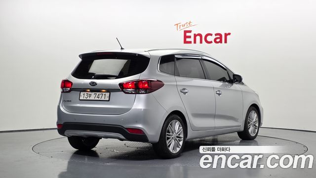 Kia Carens 2.0 LPI Prestige — пробег 154 802 км — фото 2 из 5