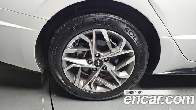 Hyundai Sonata 2.0 Premium Plus — пробег 77 704 км — фото 5 из 5
