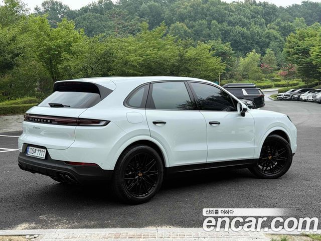 Porsche Cayenne 3.0 — пробег 14 230 км — фото 3 из 5