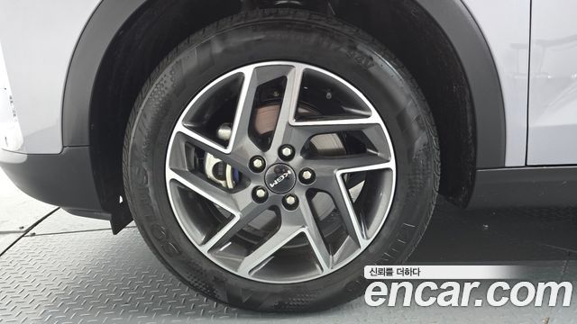 Ssangyong TIBOLI из Кореи Encar