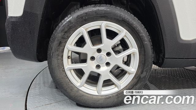 Jeep Renegade 2.4 Limited — пробег 49 226 км — фото 5 из 5
