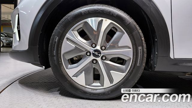 Kia Niro из Кореи Encar
