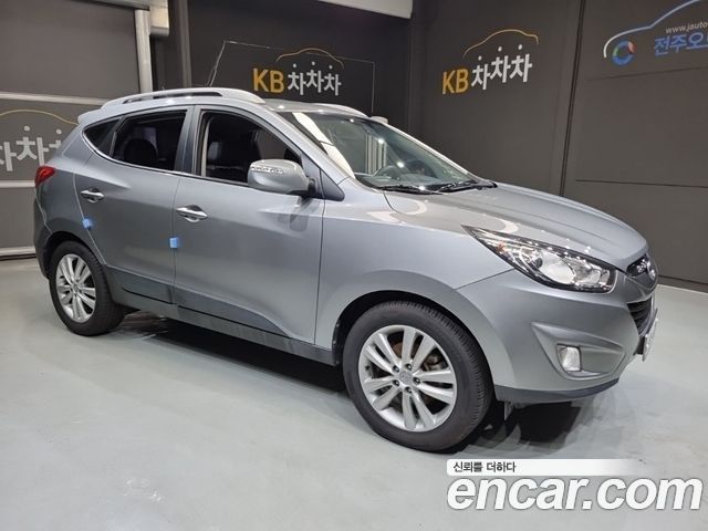 Hyundai Tucson Diesel 2WD LX20 Luxury — пробег 120 000 км — фото 5 из 5