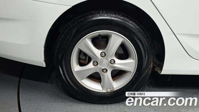 Hyundai Accent 1.4 VVT Modern — пробег 77 400 км — фото 5 из 5