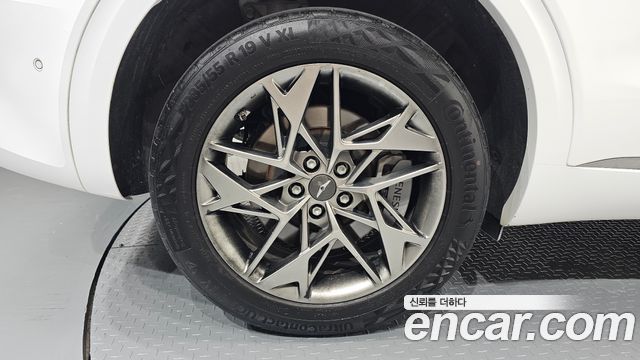 Genesis GV70 из Кореи Encar