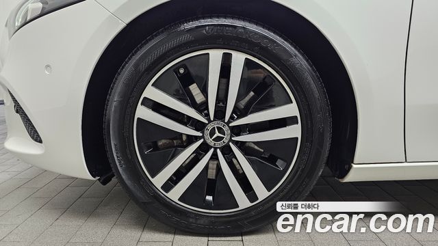 Mercedes-Benz A-Class из Кореи Encar