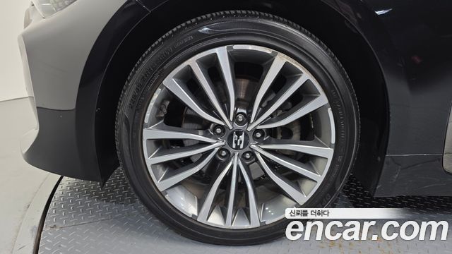 Kia Stinger из Кореи Encar