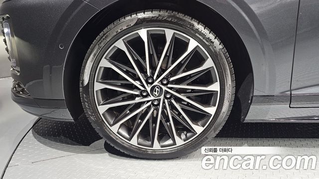 Hyundai Grandeur из Кореи Encar