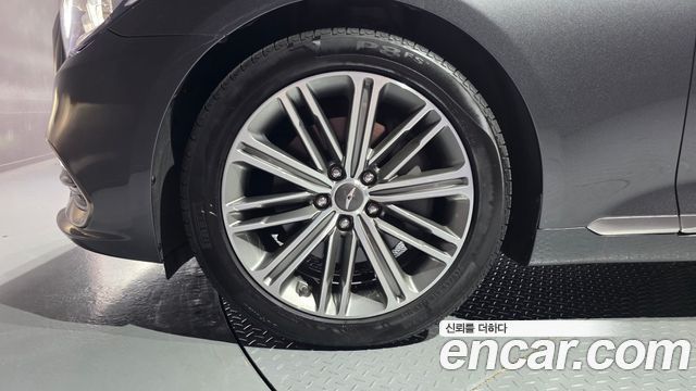 Genesis G80 из Кореи Encar