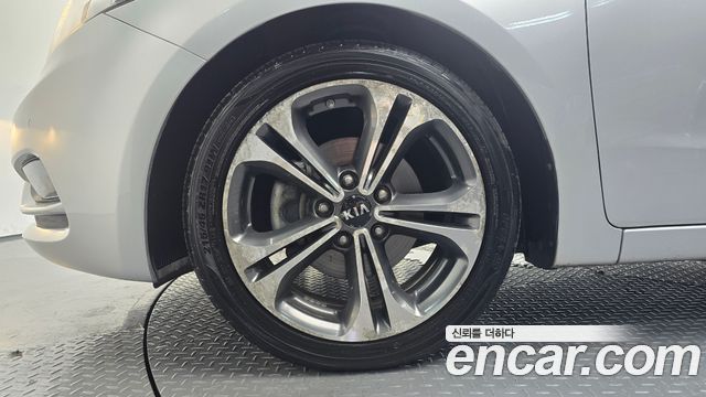 Kia K3 из Кореи Encar