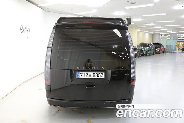 Hyundai Staria из Кореи Encar