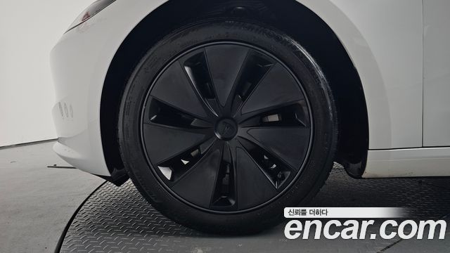 Tesla Model 3 RWD — пробег 16 410 км — фото 5 из 5