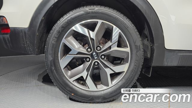 Kia Sportage из Кореи Encar