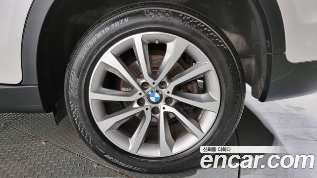 BMW X6 xDrive 30d — пробег 143 913 км — фото 5 из 5
