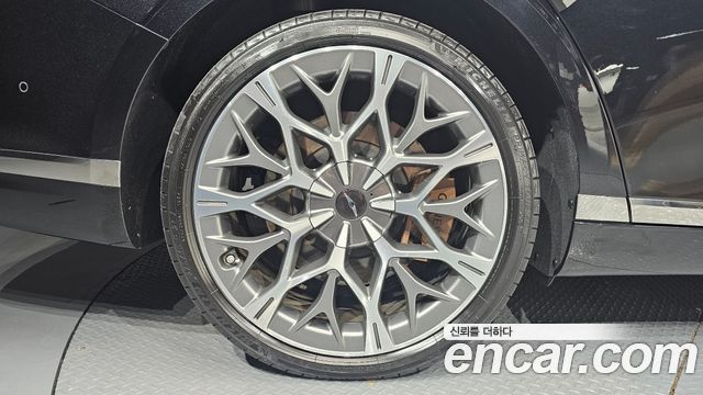 Genesis G90 из Кореи Encar