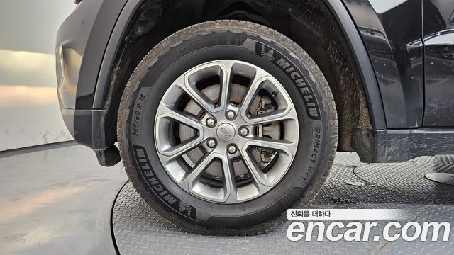 Jeep Cherokee 3.0 Diesel Limited WK2 — пробег 125 663 км — фото 5 из 5