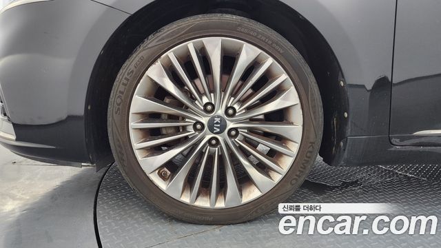 Kia K7 из Кореи Encar