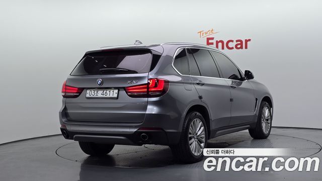 BMW X5 xDrive 30d — пробег 137 334 км — фото 2 из 5