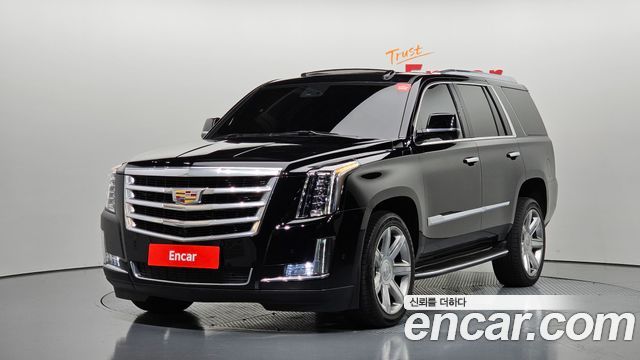Cadillac Escalade 6.2 4th — пробег 160 080 км — фото 1 из 5