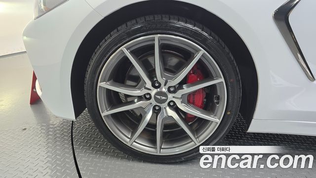 Genesis G70 2.0T AWD Sport Package — пробег 76 250 км — фото 5 из 5