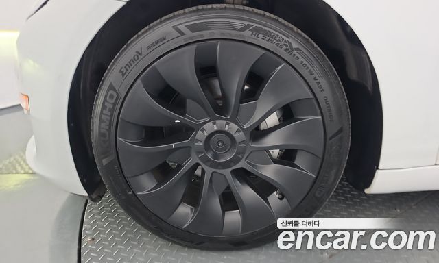 Tesla Model 3 Long Range AWD — пробег 111 513 км — фото 5 из 5