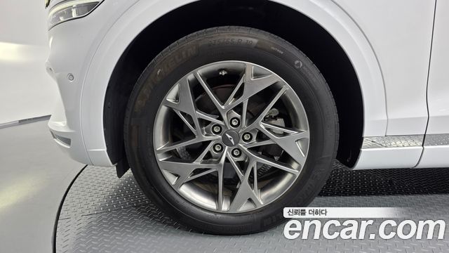 Genesis GV70 2.5T Gasoline AWD — пробег 49 596 км — фото 5 из 5