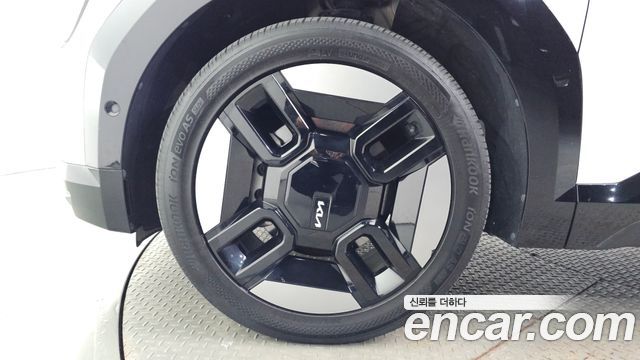 Kia EV9 Long Range 4WD Earth — пробег 147 890 км — фото 5 из 5