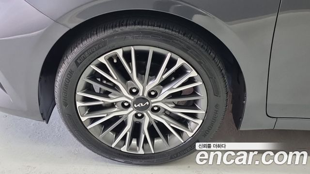 Kia K3 из Кореи Encar