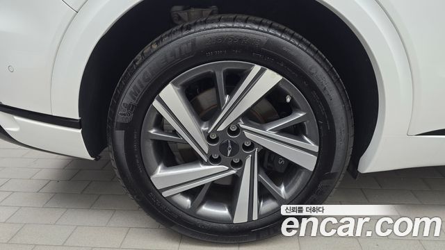 Genesis GV70 2.5T Gasoline AWD — пробег 20 666 км — фото 5 из 5