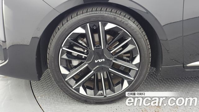 Kia K8 2.5 Gasoline 2WD Signature — пробег 11 459 км — фото 5 из 5