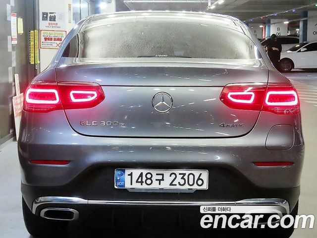 Mercedes-Benz GLC-Class GLC300e 4MATIC Coupe — пробег 89 979 км — фото 5 из 5
