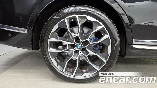 BMW X7 xDrive 40d M Sport 6STR — пробег 18 228 км — фото 5 из 5