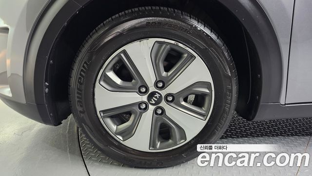 Kia Niro из Кореи Encar