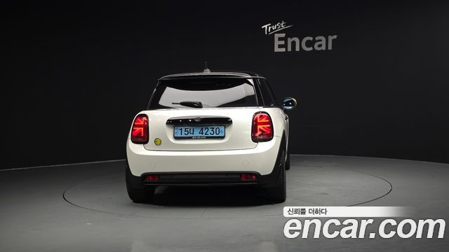 Mini Cooper SE Electric 3rd — пробег 38 548 км — фото 4 из 5