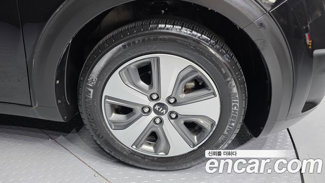 Kia Niro из Кореи Encar