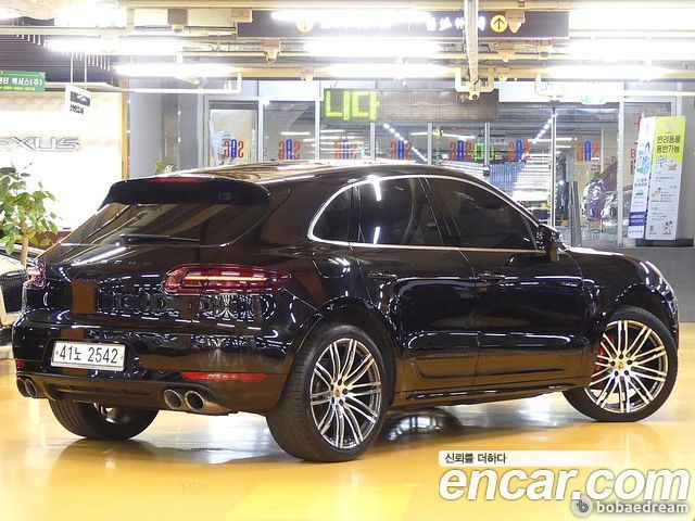 Porsche Macan 3.0 GTS 95B — пробег 104 000 км — фото 4 из 5