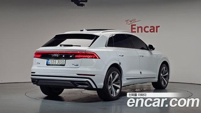 Audi Q8 50 TDI Quattro Premium — пробег 37 027 км — фото 2 из 5