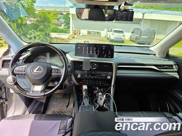 Lexus RX Executive — пробег 33 334 км — фото 5 из 5