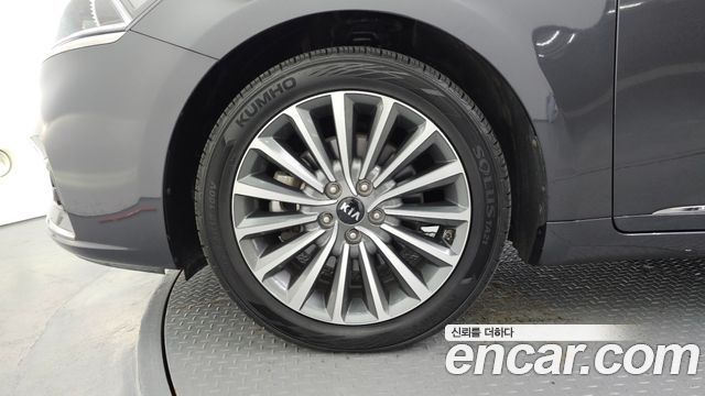 Kia K7 из Кореи Encar