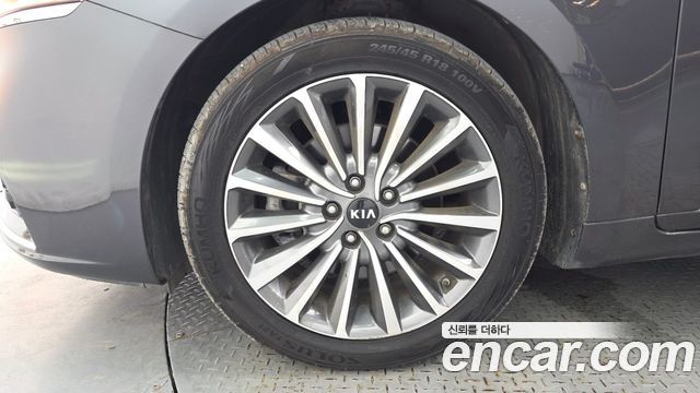 Kia K7 из Кореи Encar