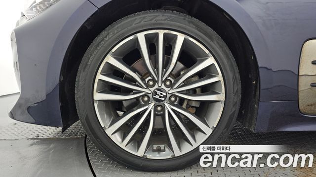 Kia Stinger из Кореи Encar