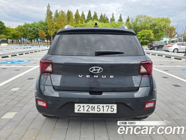 Hyundai Venue 1.6 Flux — пробег 86 403 км — фото 5 из 5