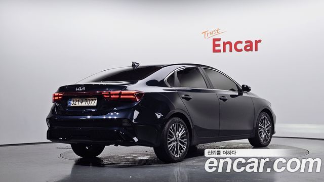 Kia K3 из Кореи Encar