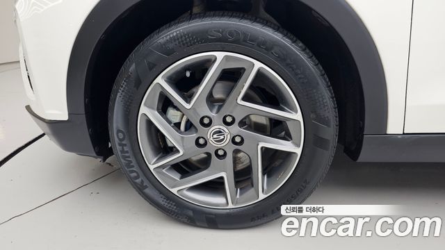Ssangyong TIBOLI из Кореи Encar