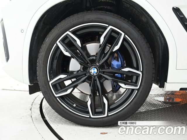 BMW X4 xDrive M40i — пробег 5 438 км — фото 5 из 5