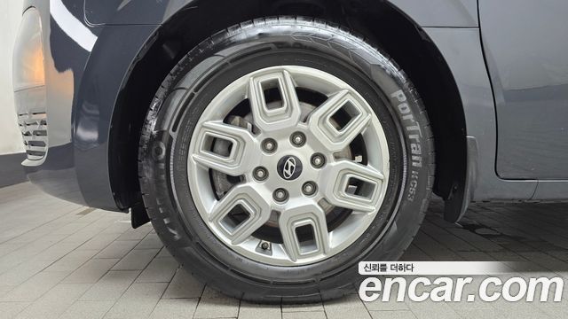 Hyundai Staria из Кореи Encar