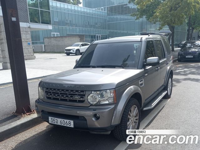 Land Rover Discovery 5.0 V8 HSE — пробег 200 000 км — фото 2 из 5